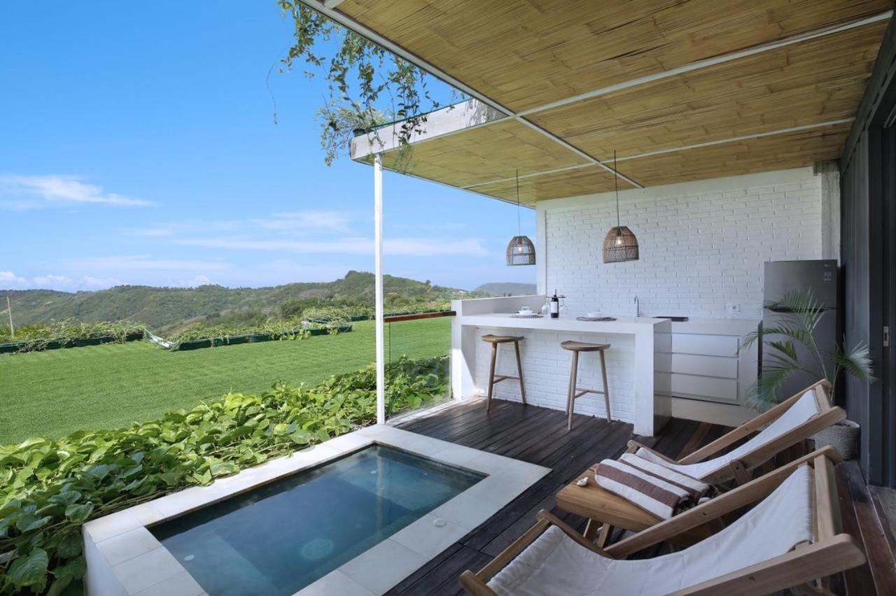 Telescope Resort Lombok Kuta  외부 사진