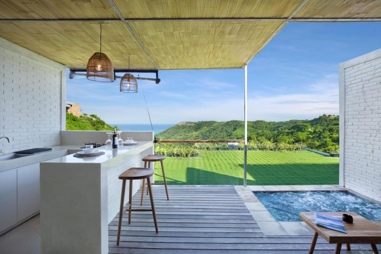Telescope Resort Lombok Kuta  외부 사진